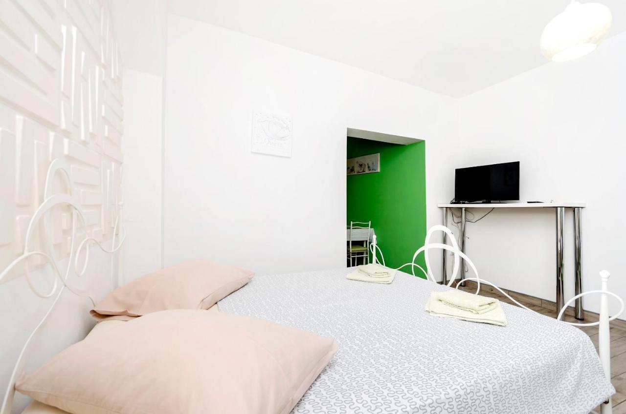 Apartments And Room Take It Easy Tribalj エクステリア 写真