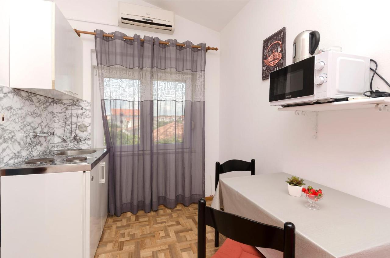Apartments And Room Take It Easy Tribalj エクステリア 写真