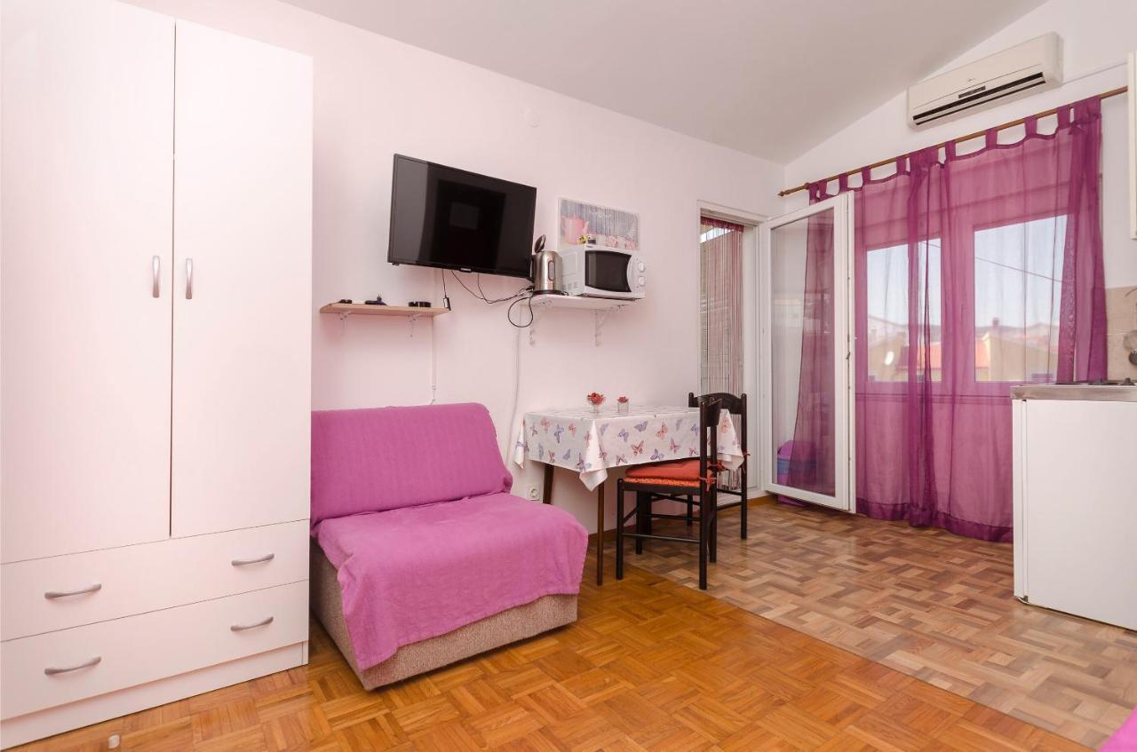 Apartments And Room Take It Easy Tribalj エクステリア 写真