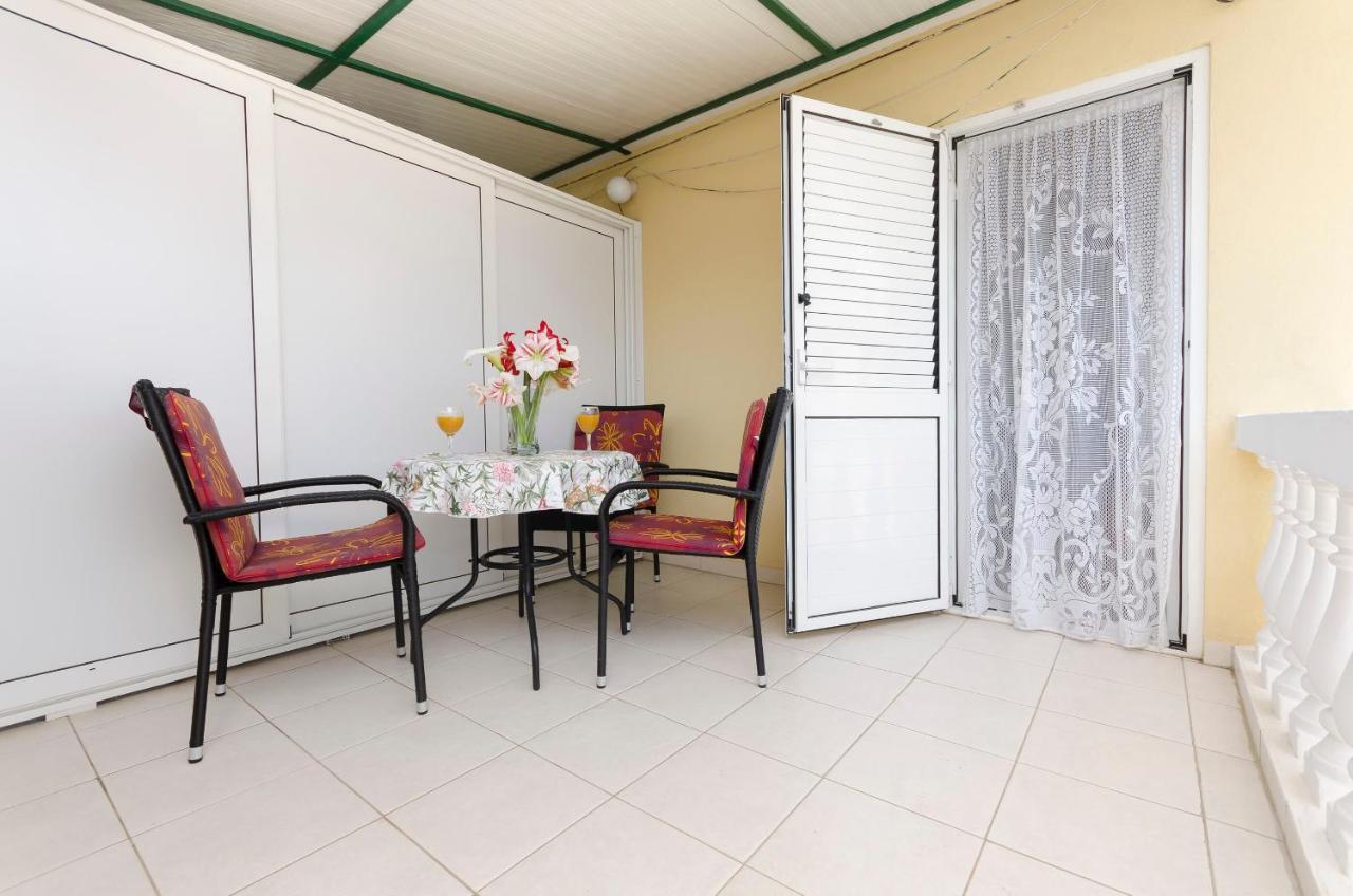 Apartments And Room Take It Easy Tribalj エクステリア 写真