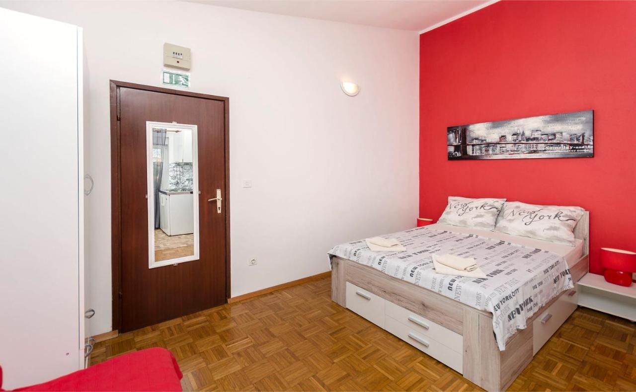 Apartments And Room Take It Easy Tribalj エクステリア 写真